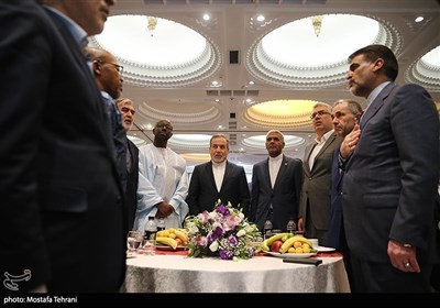 طهران تحتفل بیوم أفریقیا بحضور وزیر الخارجیة والسفراء الأجانب