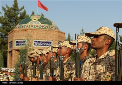 صبحگاه مشترک نیروهای مسلح در کرمان