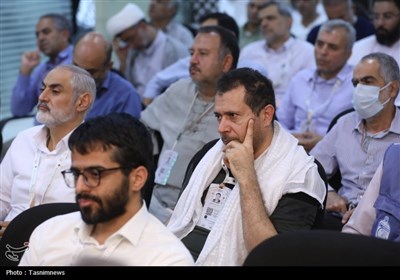 همایش حج در نگاه رهبری