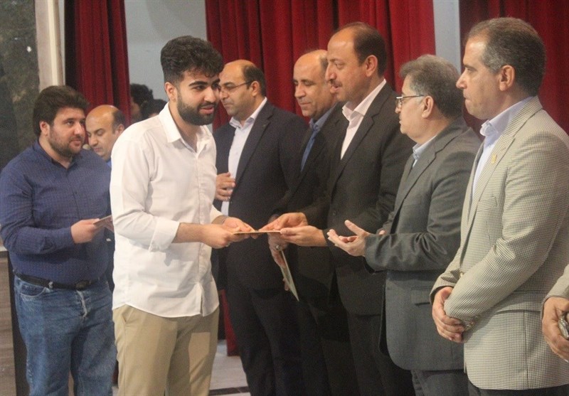 تجلیل از برترین‌های جشنواره تدریس برتر بوشهر+عکس