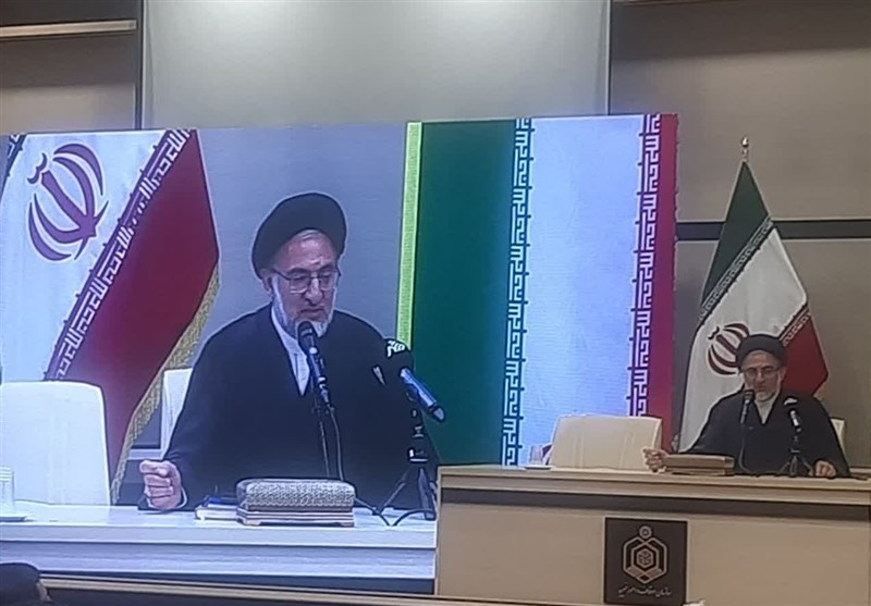 قرآن کریم منشأ خبر است و رسانه باید مروج حق و حقیقت باشد