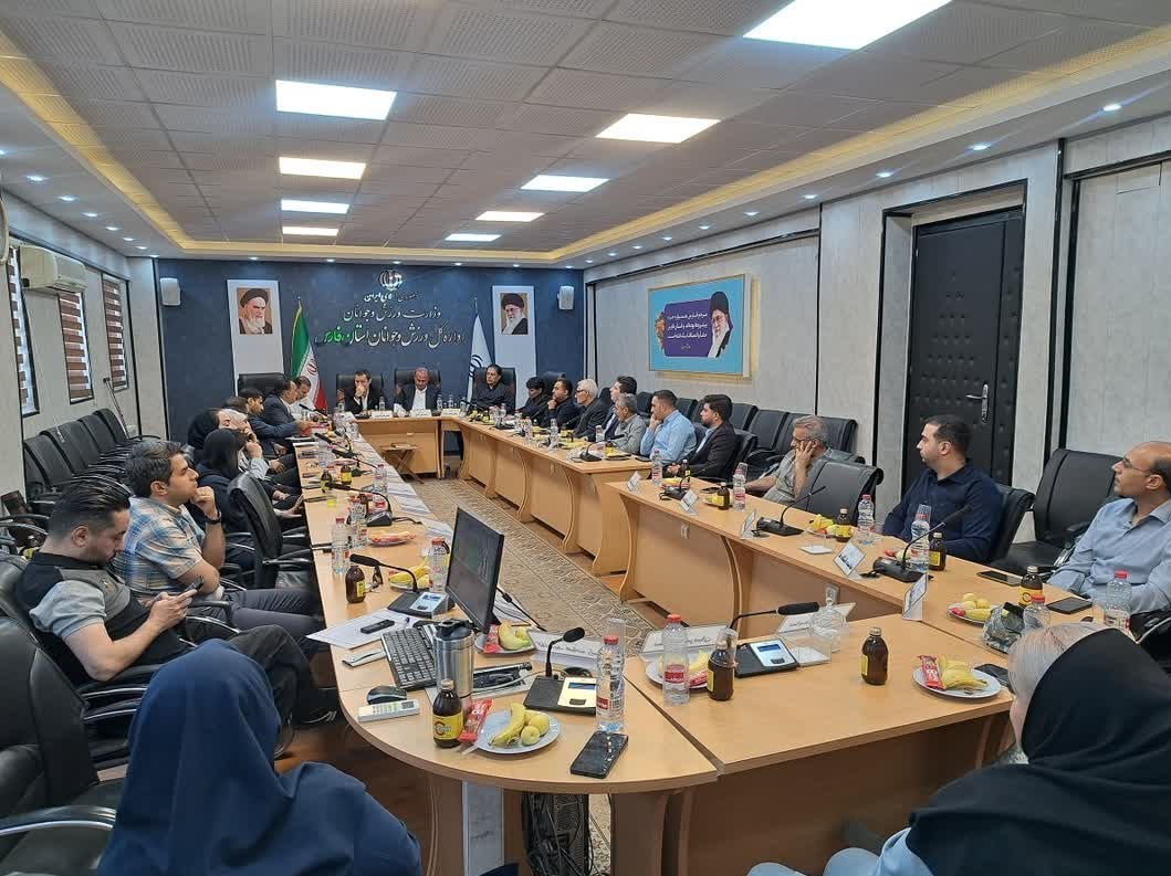 وعده ساخت پایگاه قهرمانی و خانه بیلیارد در فارس