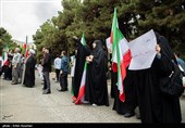 اجتماع دانشجویی در حمایت از حق غنی‌سازی اورانیوم