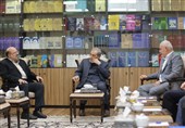 دیدار ولایتی با نمایندگان جنبشهای مقاومت فلسطین