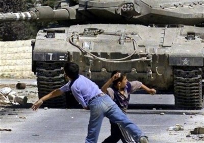 تاکید حماس و جبهه مردمی بر حق مشروع مقاومت ملت فلسطین
