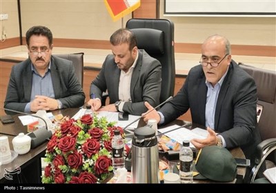 رشيديان،متخلفان،آفتاب،غيرمجاز،دهياران،بخشدار،تخلفات،روستاي،ملك