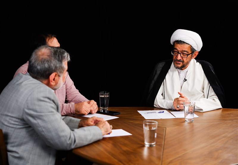 آیت‌الله سید علی خامنه‌ای , رهبر انقلاب , عملیات وعده صادق , مرکز مطالعات راهبردی تسنیم , 
