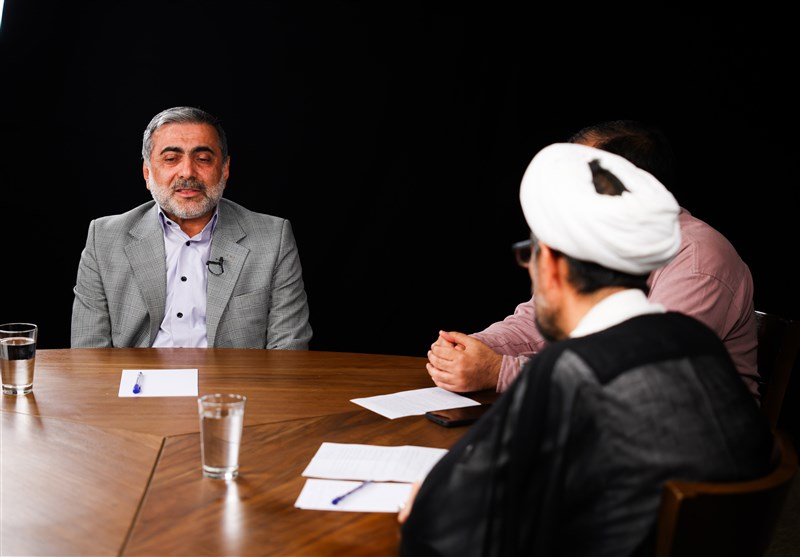 آیت‌الله سید علی خامنه‌ای , رهبر انقلاب , عملیات وعده صادق , مرکز مطالعات راهبردی تسنیم , 