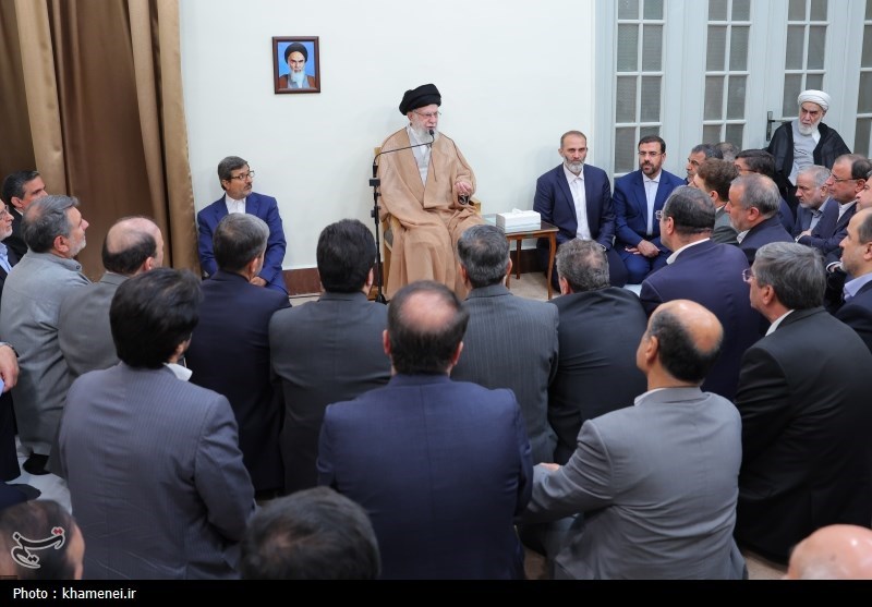 Interior Minister, Governors Meet Leader in Tehran
