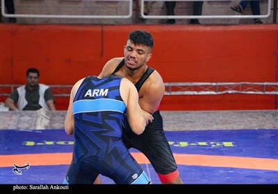 مسابقات بین‌المللی کشتی فرنگی نوجوانان در کرمان