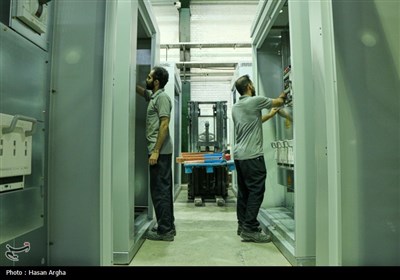 رونمایی از سیستم یکپارچه تجهیزات نیروگاه های خورشیدی - زنجان