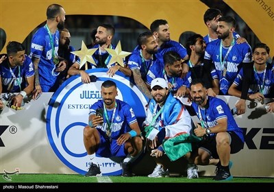 استقلال بطلاً لکأس إیران لکرة القدم