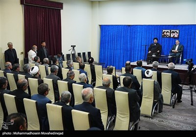 تجدید میثاق کارکنان وزارت امور خارجه با آرمان‌های امام خمینی (ره)