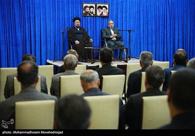 تجدید میثاق کارکنان وزارت امور خارجه با آرمان‌های امام خمینی (ره)