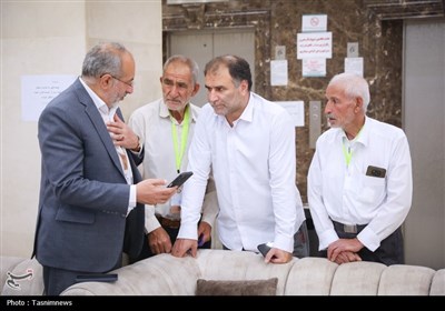 دیدار صمیمی سرپرست حجاج ایرانی با زائران کشورمان در مکه مکرمه