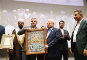 استان فارس میراثدار مفاخر فرهنگی است