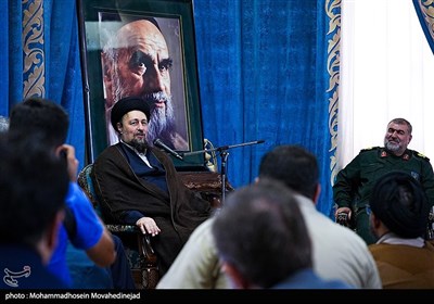 دیدار اعضای ستاد مرکزی بزرگداشت امام خمینی(س) با حجت الاسلام و المسلمین «سید حسن خمینی» یادگار امام(ره)