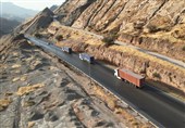 هرمزگان کالاهای اساسی کشور را تأمین و ارسال میکند
