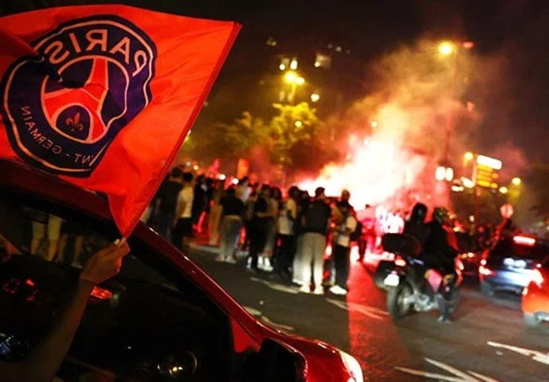  درگیری معترضین فرانسوی با پلیس پس از قهرمانی PSG در اروپا 