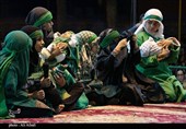 تعزیه شهادت حضرت علی‌اکبر(ع) در شب پنجم سوگواره ملی تعزیه ده زیار