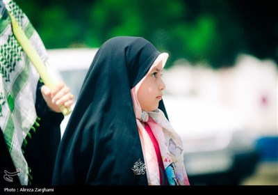 ورود کاروان‌های پیاده‌روی زائران حرم امام به قزوین