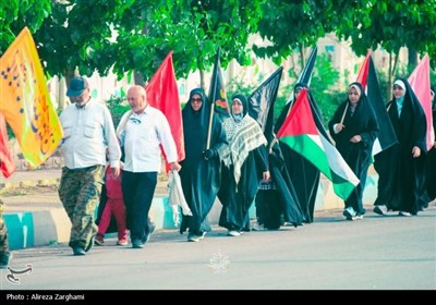 ورود کاروان‌های پیاده‌روی زائران حرم امام به قزوین