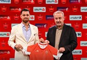 قرارداد پورعلی‌گنجی با پرسپولیس تمدید شد