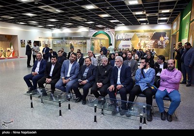 بازدید مدیران خبرگزاری تسنیم از نمایشگاه آستان قدس رضوی