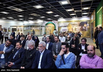 بازدید مدیران خبرگزاری تسنیم از نمایشگاه آستان قدس رضوی