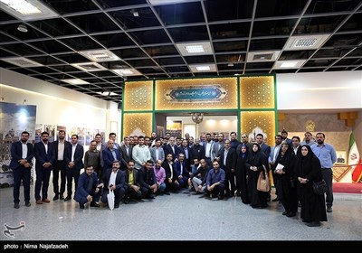 بازدید مدیران خبرگزاری تسنیم از نمایشگاه آستان قدس رضوی