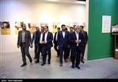 بازدید مدیران خبرگزاری تسنیم از نمایشگاه آستان قدس رضوی