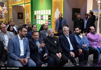 بازدید مدیران خبرگزاری تسنیم از نمایشگاه آستان قدس رضوی