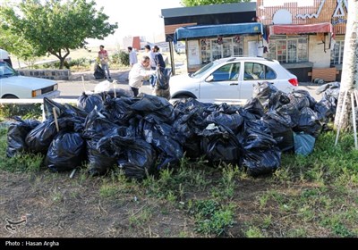 جمع آوری زباله در منطقه گردشگری ائل داغی زنجان