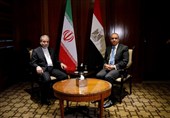 وزیر خارجه مصر: روابط با ایران رو به گسترش است
