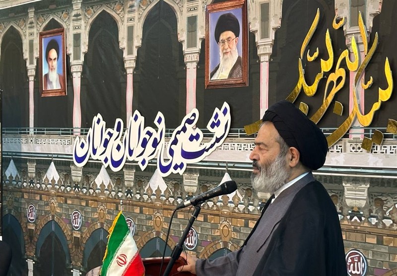 حضور نوجوانان در حج سرمایه گذاری برای عاقبت بخیری‌شان است