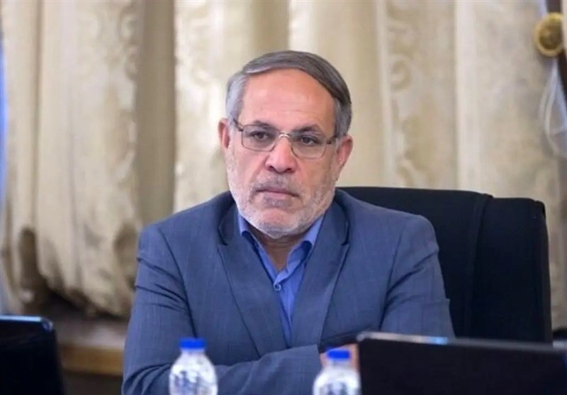  اساس حرکت امام خمینی(ره) برافراشتن پرچم الهی و حق‌طلبی بود 