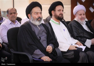 همایش علمی حج از نگاه رهبری