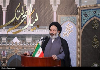 همایش علمی حج از نگاه رهبری