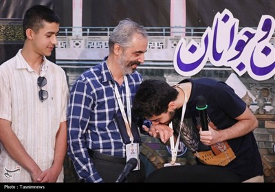 نشست صمیمی با نوجوانان و جوانان حاضر در حج 1404