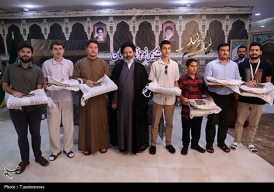 نشست صمیمی با نوجوانان و جوانان حاضر در حج 1404