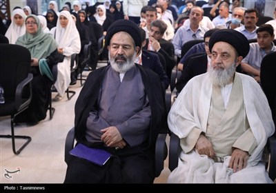 نشست صمیمی با نوجوانان و جوانان حاضر در حج 1404