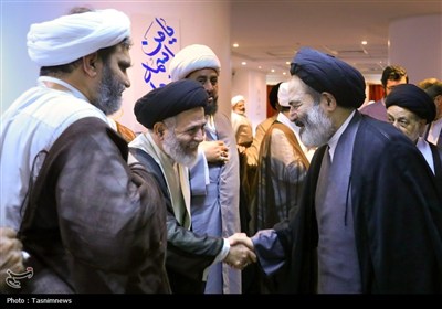 همایش خادمان فرهنگی