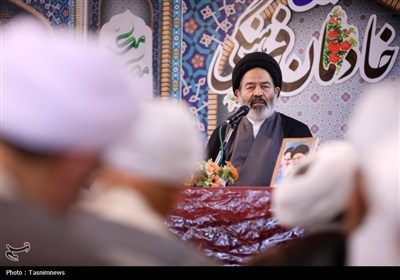 همایش خادمان فرهنگی