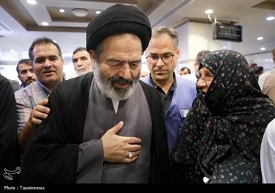 دیدار صمیمی سرپرست حجاج ایرانی با زائران کشورمان در مکه مکرمه