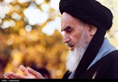 امام خمینی(ره) بنیانگذار جبهه مقاومت جهانی+فیلم