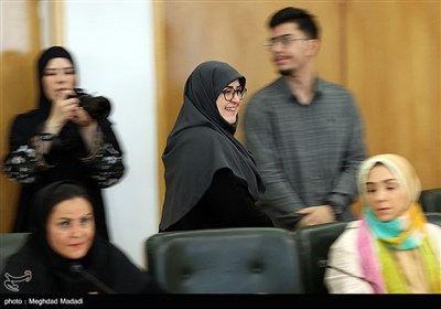 فاطمه مهاجرانی سخنگوی دولت