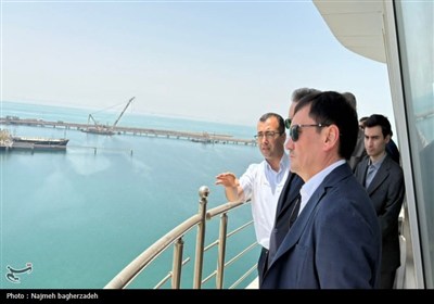 بازدید وزیر حمل و نقل ازبکستان از بندر شهید رجایی