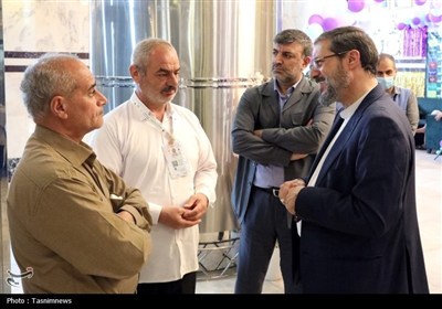 حجة الإسلام نواب یلتقی بالحجاج الإیرانیین فی مکة المکرمة