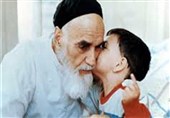 روایتی از دلباختگی نسل دهه 80 و 90 به امام خمینی(ره)+فیلم