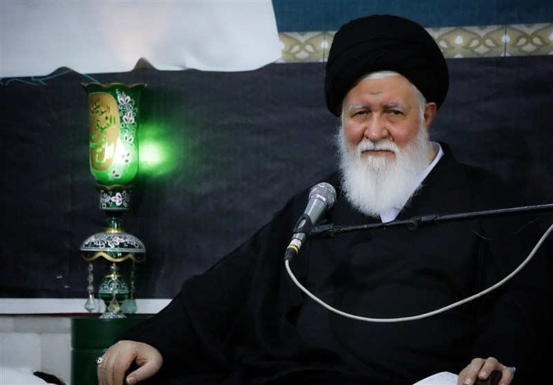 استمرار حیات فکری امام خمینی(ره) نتیجه رهبری حکیمانه است استمرار حیات فکری امام خمینی(ره) نتیجه رهبری حکیمانه است